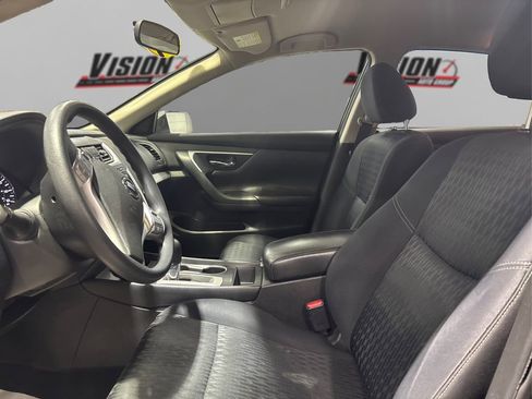 Used 2018 Nissan Altima 2.5 S w/ S Convenience Package image 9