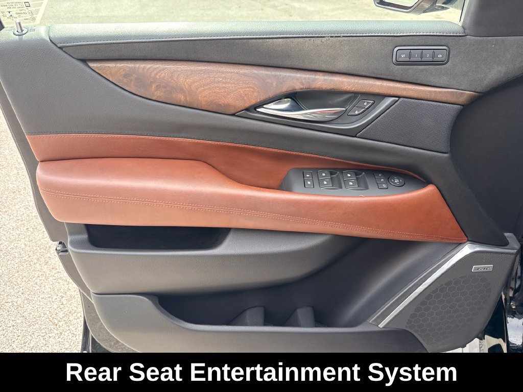 Used 2019 Cadillac Escalade Premium Luxury AWD/4WD image 14