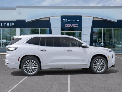 New 2026 Buick Enclave Avenir w/ Super Cruise Package image 7