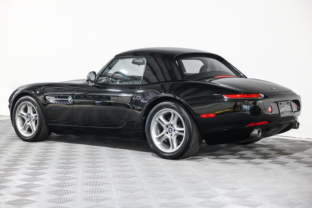Used 2002 BMW Z8 RWD image 14