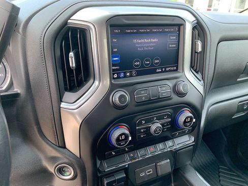 Certified 2022 Chevrolet Silverado 1500 RST AWD/4WD image 13