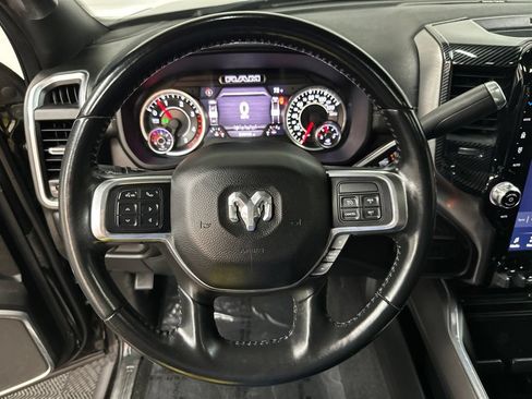 Used 2022 RAM 2500 Laramie AWD/4WD image 14