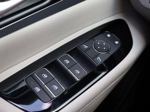 Used 2025 Nissan Murano SL AWD/4WD image 21