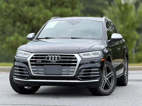 Used 2018 Audi SQ5 Prestige w/ Prestige Package AWD/4WD image 2