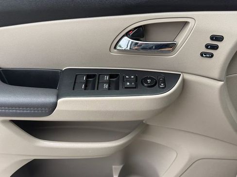 Used 2015 Honda Odyssey Touring image 34