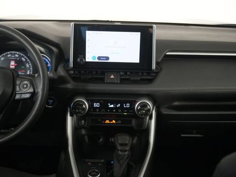 Used 2024 Toyota RAV4 AWD Hybrid image 23