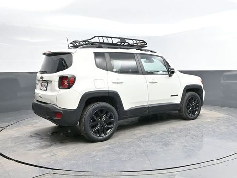 Used 2022 Jeep Renegade Altitude w/ Sun/Sound Group image 10
