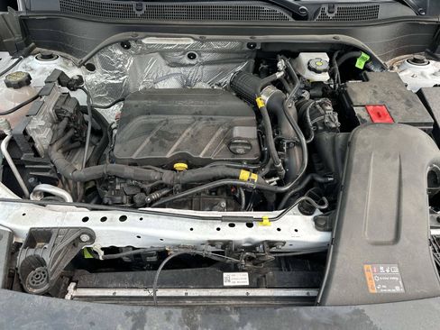 Certified 2025 Chevrolet Trax ACTIV w/ Driver Confidence Package FWD image 10