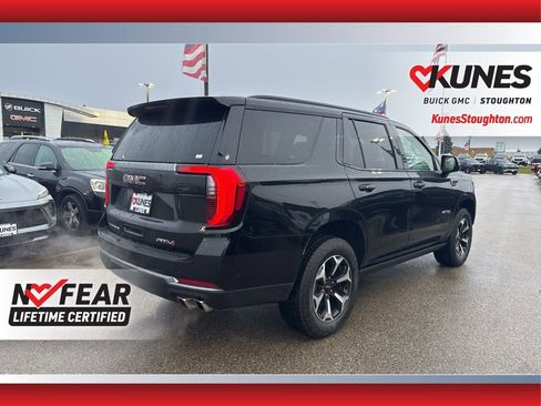 Used 2025 GMC Yukon AT4 image 11
