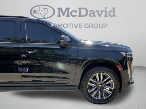 Used 2023 Cadillac Escalade Sport Platinum AWD/4WD image 36