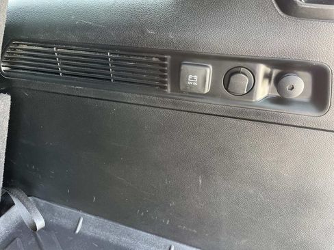 Used 2022 Jeep Wagoneer Series II AWD/4WD image 22