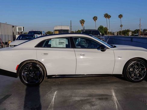 New 2026 Dodge Charger R/T w/ Blacktop Package AWD/4WD image 13