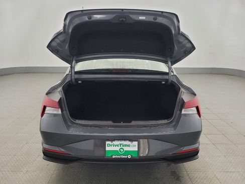 Used 2023 Hyundai Elantra Blue image 29