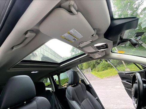 Certified 2023 Subaru Forester Premium AWD/4WD image 12