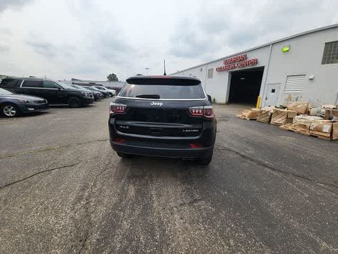 Used 2019 Jeep Compass Limited AWD/4WD image 16