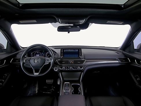 Used 2022 Honda Accord Sport image 13