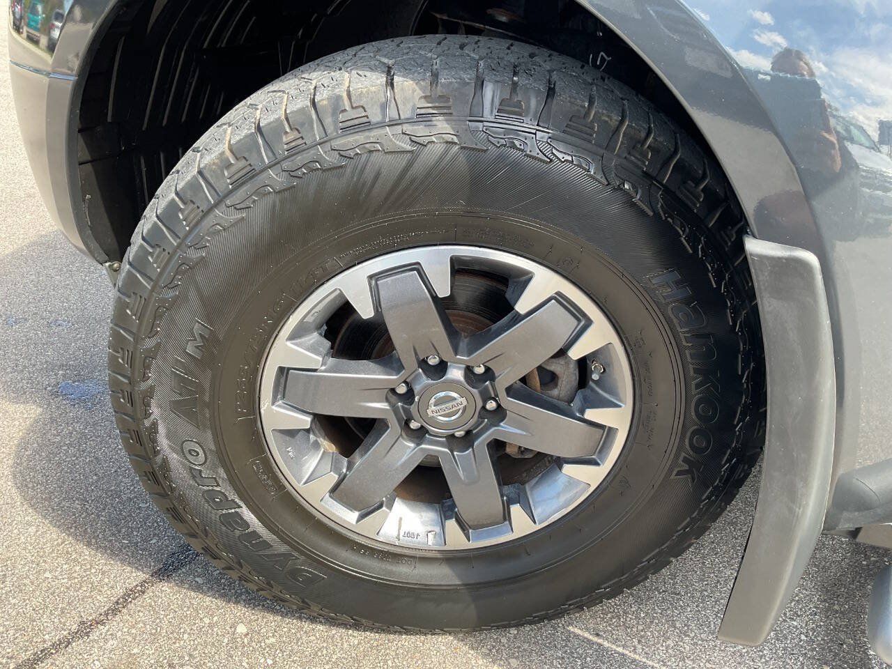 Used 2015 Nissan Frontier PRO-4X w/ Pro-4x Luxury Package AWD/4WD image 45