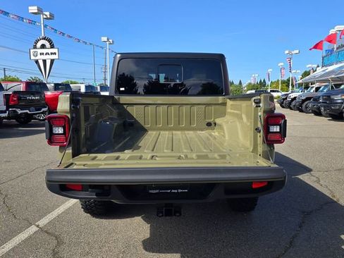New 2026 Jeep Gladiator Willys AWD/4WD image 23
