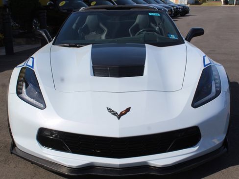 Used 2018 Chevrolet Corvette Grand Sport w/ Carbon 65 Edition image 33
