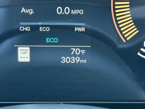 Certified 2026 Hyundai Santa Fe SE FWD image 24