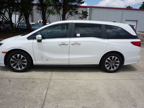 Used 2024 Honda Odyssey EX-L image 21