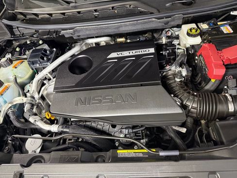 Used 2025 Nissan Rogue SL w/ Tech Package FWD image 34
