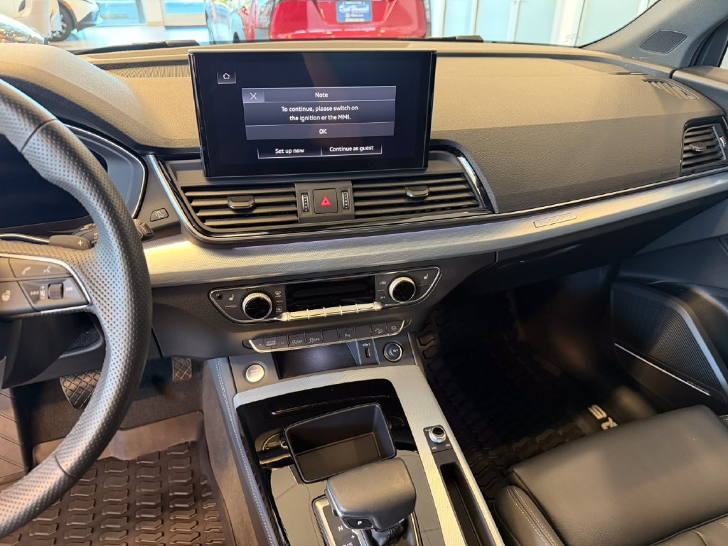 Used 2025 Audi Q5 2.0T Premium Plus AWD/4WD image 17