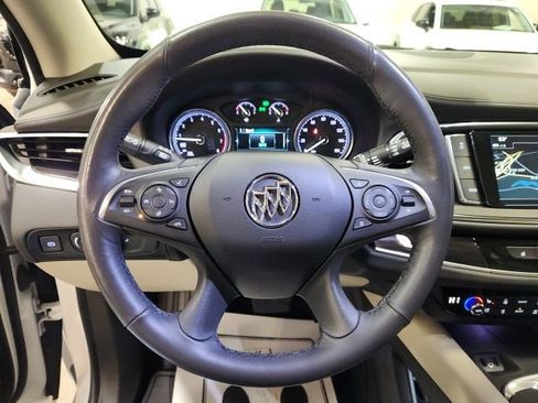 Used 2019 Buick Enclave Premium w/ Experience Buick Package image 19