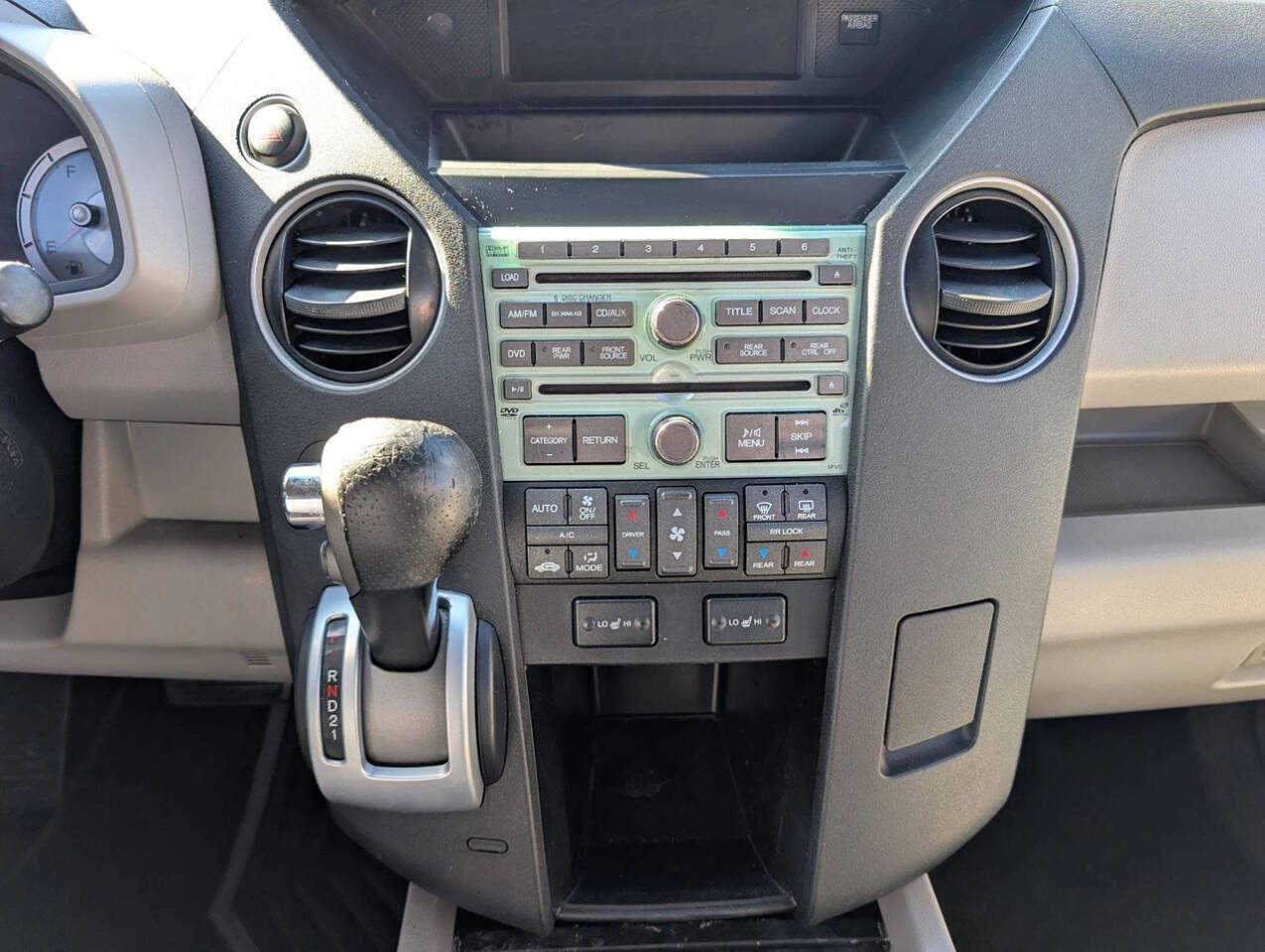 Used 2011 Honda Pilot EX-L image 37