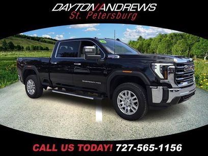 Used 2024 GMC Sierra 2500 SLT w/ SLT Premium Package