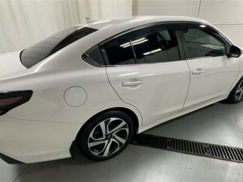 Used 2022 Subaru Legacy Limited w/ Popular Package #3 image 8