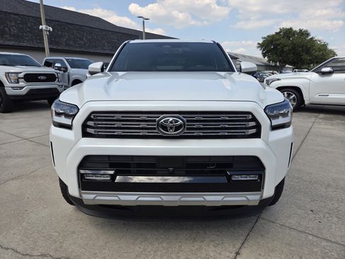 Certified 2025 Toyota 4Runner Limited AWD/4WD image 2