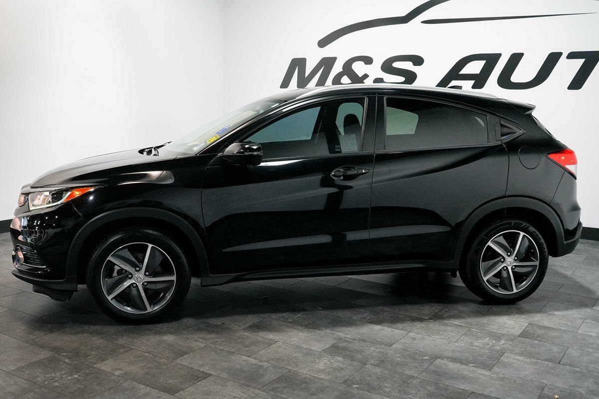 Used 2022 Honda HR-V EX image 3