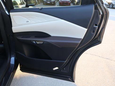 Used 2024 Lexus RX 350 image 13