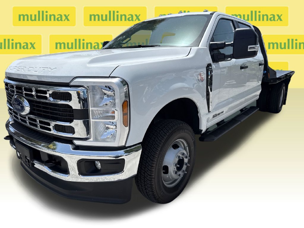New 2026 Ford F350 XL w/ XL Chrome Package AWD/4WD image 16