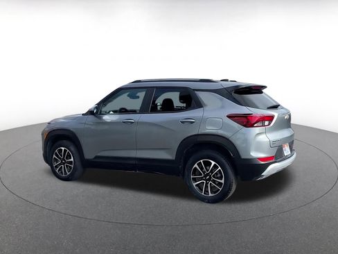 Used 2025 Chevrolet TrailBlazer LT image 10