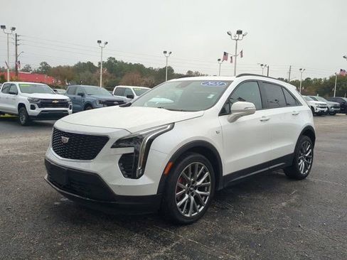 Used 2021 Cadillac XT4 Sport image 8