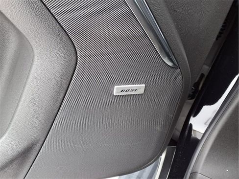 New 2026 GMC Yukon Denali w/ Denali Reserve Package image 14