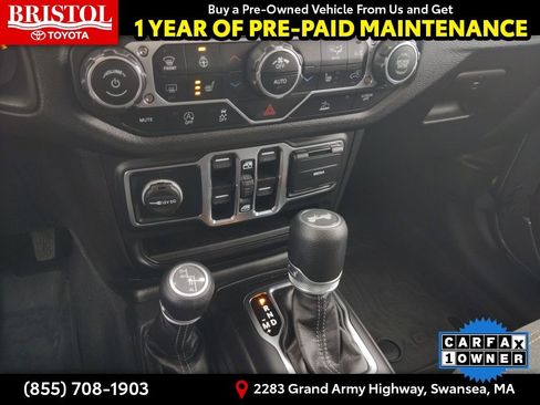 Used 2025 Jeep Wrangler Sport S image 21