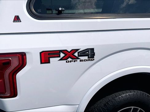 Used 2017 Ford F150 Lariat AWD/4WD image 8