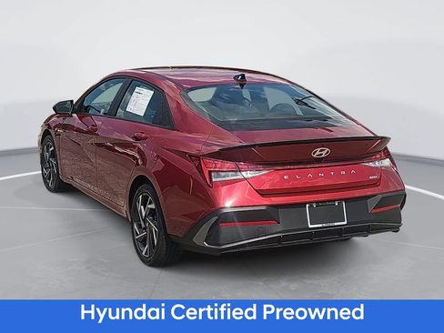 Certified 2025 Hyundai Elantra SEL FWD image 7