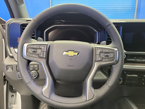 New 2025 Chevrolet Silverado 1500 LTZ w/ Technology Package AWD/4WD image 13