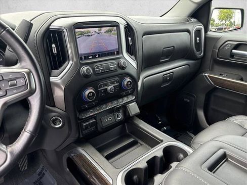 Used 2020 Chevrolet Silverado 1500 LT Trail Boss AWD/4WD image 16