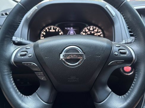 Used 2018 Nissan Pathfinder SL w/ Midnight Edition Package AWD/4WD image 36