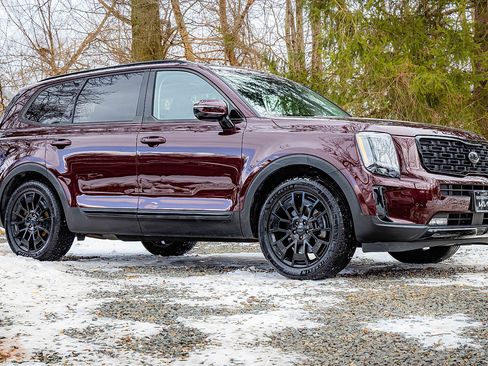 Used 2021 Kia Telluride SX w/ Nightfall Edition Package image 20