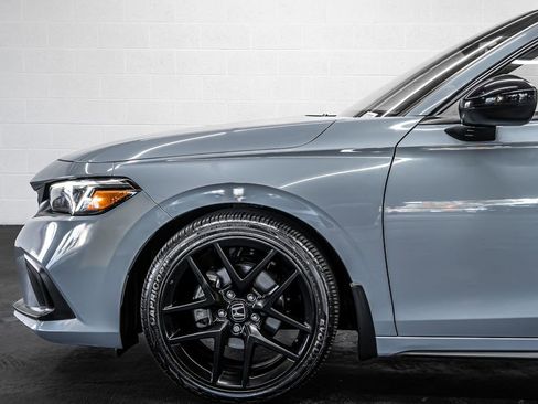 Used 2022 Honda Civic Sport image 12