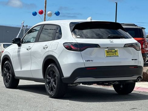 New 2026 Honda HR-V Sport image 5