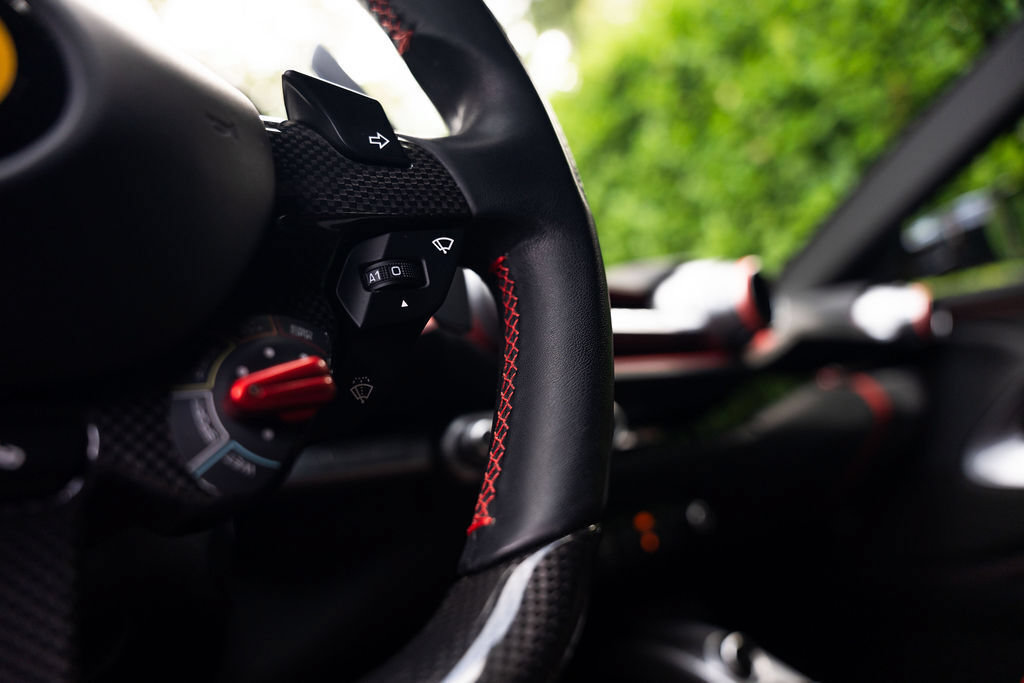 Used 2020 Ferrari 812 Superfast RWD image 40