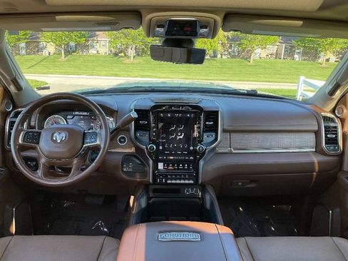 Used 2022 RAM 3500 Limited image 10