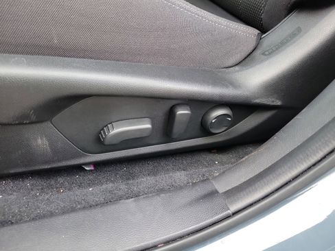 Used 2024 Subaru Crosstrek 2.0i Premium image 26